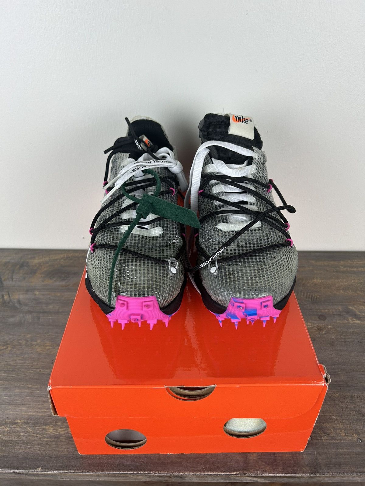 Nike × Off-White Off-White x Nike Vapor Street Size US 7.5 / EU 40-41 - 2 Thumbnail