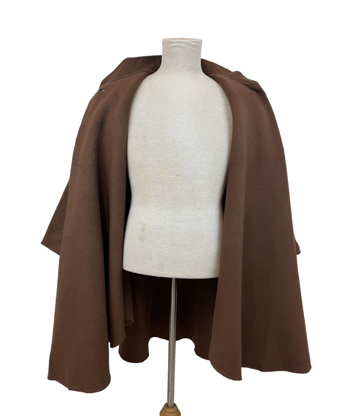 Cloak Wealthy Royal Mayor Soleil Cloaks Size US M / EU 48-50 / 2 - 12 Thumbnail
