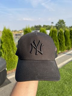 Moma NY Yankees Baseball Cap by New Era | 7 1/2 | Wool