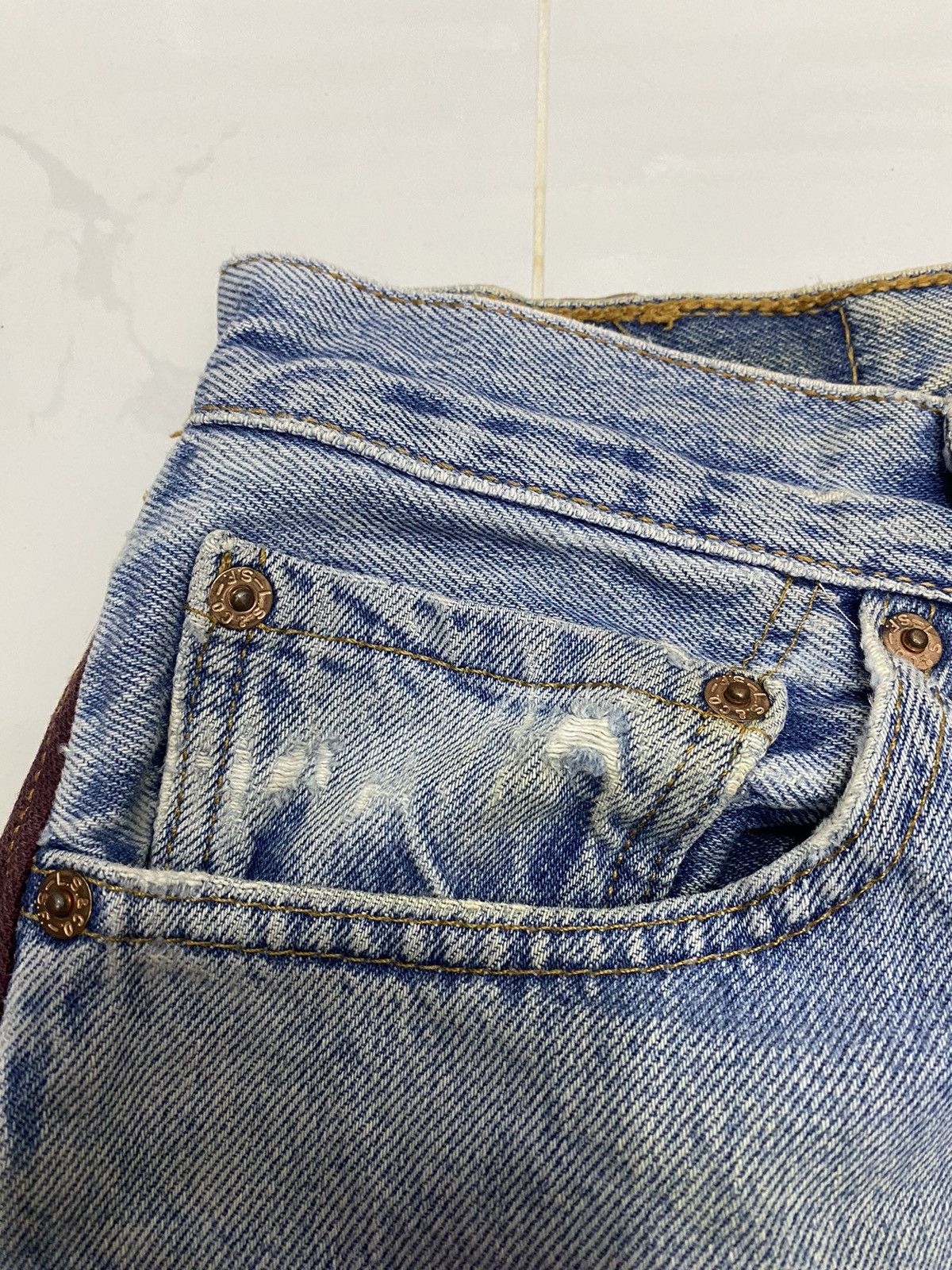 Levi's MEGA RARE🔥LEVIS 501 DISTRESSED CUSTOM PAINTED DENIM JEANS Size US 32 / EU 48 - 13 Thumbnail